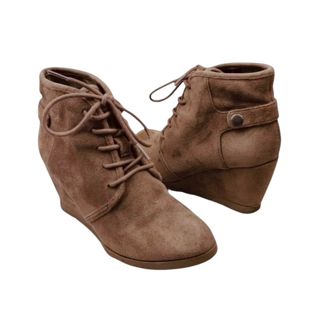 Madden Girl Dusky Taupe Brown Faux Suede Lace-Up Wedge Booties 8.5 M